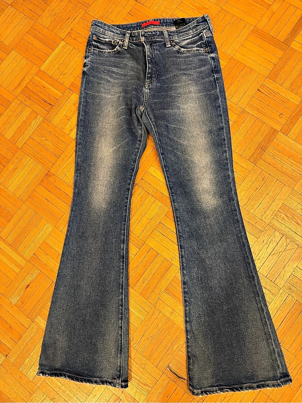 RED CARD Sunflower Women's Flare Jeans Blue
